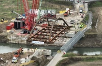 The new Secula bridge, along the SP20 road in the municipality of Longare (VI), was built to improve the connection between the municipalities of Secula and Longare.