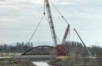 The new Secula bridge, along the SP20 road in the municipality of Longare (VI), was built to improve the connection between the municipalities of Secula and Longare.