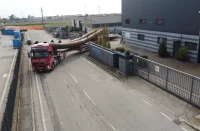 The new Secula bridge, along the SP20 road in the municipality of Longare (VI), was built to improve the connection between the municipalities of Secula and Longare.